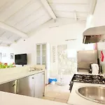 Bianco Daire Verona