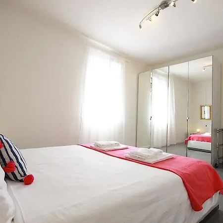 Apartment Bianco *